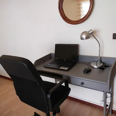 Les Sorbiers - Grand T4 Ensoleille Avec Vue Panoramique Apartmán Font-Romeu-Odeillo-Via