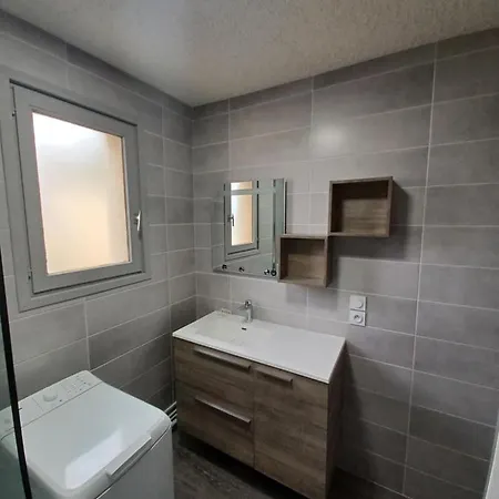 Les Sorbiers - Grand T4 Ensoleille Avec Vue Panoramique Apartmán Font-Romeu-Odeillo-Via